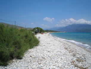 Mykali beach