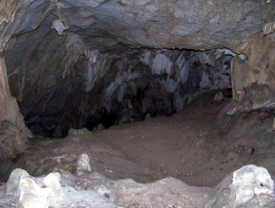 The Hole of Tzetze (or Kasoli)