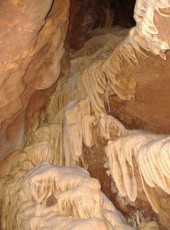 Xafakia Cave-Precipice