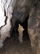 Σπήλαιο Σαραντασκαλιώτισσα