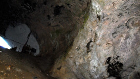 Το εσωτερικό της σπηλιάς